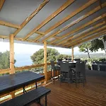 Camping Mobil Vue Sur - Racine 03