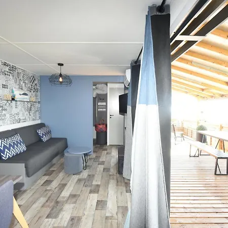 Mobil Vue Sur - Racine 03 *