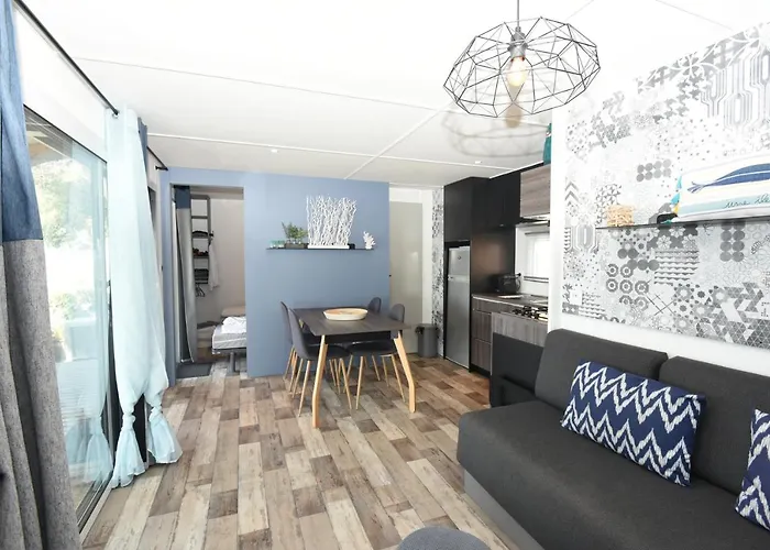 Mobil Vue Sur - Racine 03 مكان تخييم Saint-Raphaël