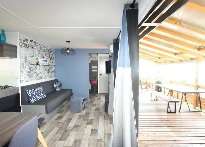 Mobil Vue Sur - Racine 03 *